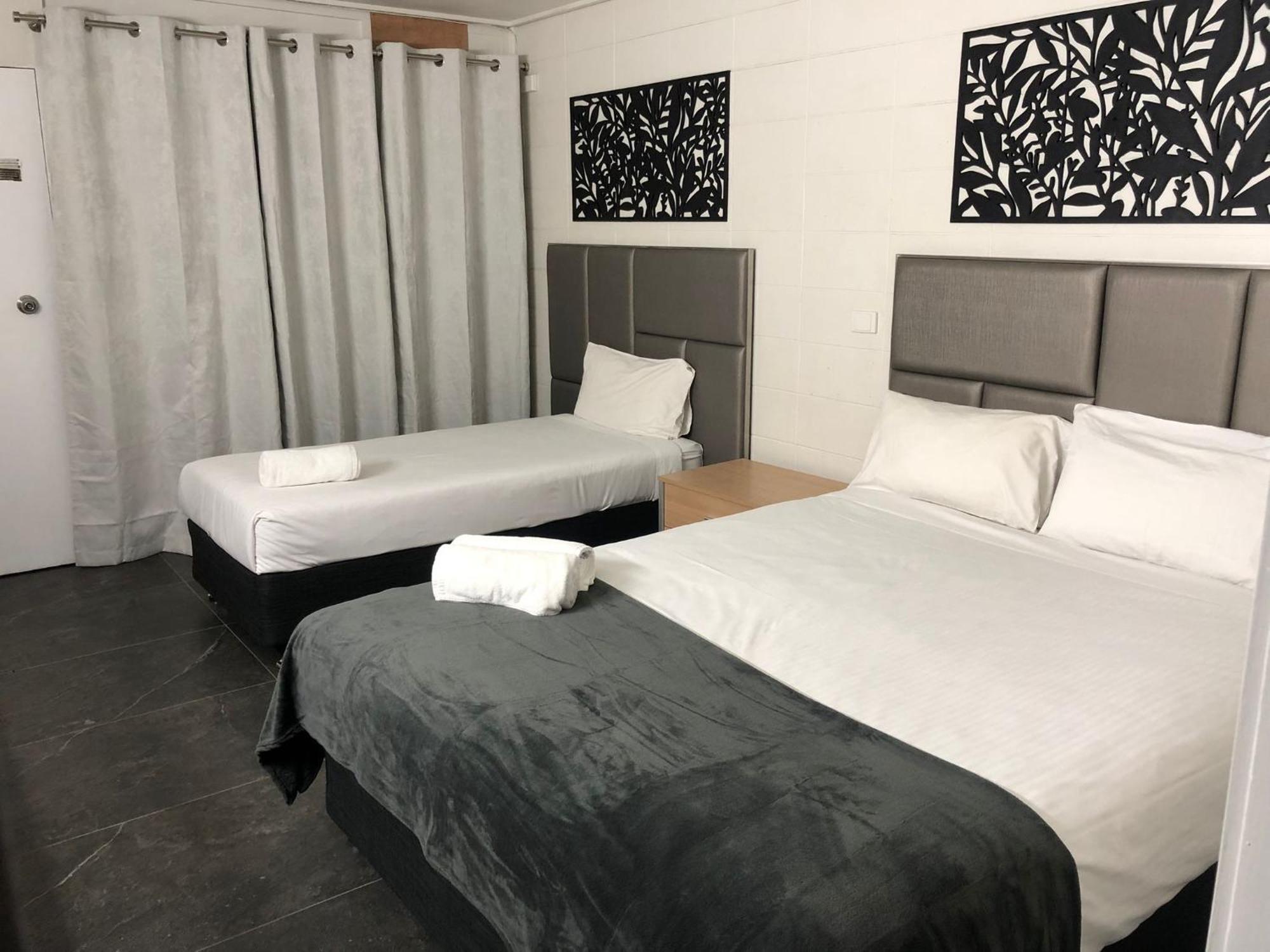 Gladstone Cbd Motel Buitenkant foto