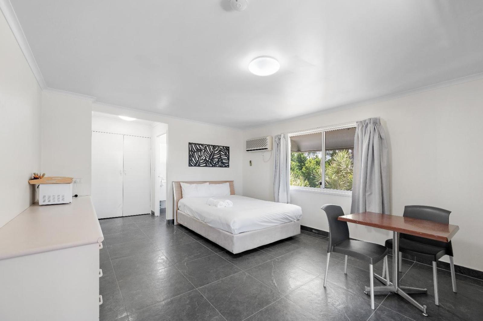 Gladstone Cbd Motel Buitenkant foto