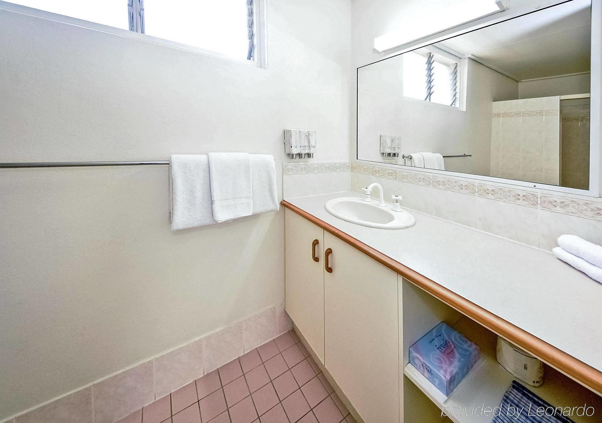 Gladstone Cbd Motel Buitenkant foto